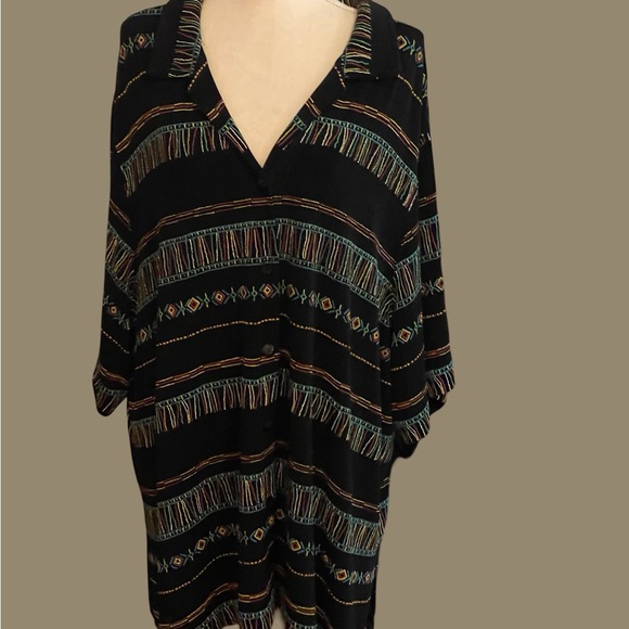 Vikki Vi California Button Down blouse size 3X short sleeves faux embroidery - Picture 2 of 15